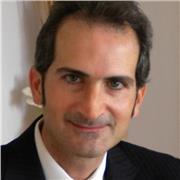 Ingegnere elettronico impartisce lezioni di informatica, matematica, fisica, elettronica a studenti universitari e di scuole super